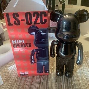 Black‎ Bear Shaped HiFi Speaker